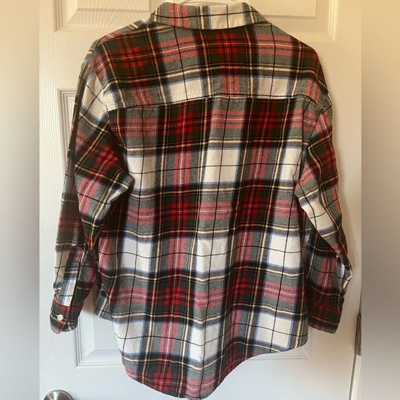 Women's Old Navy Classic Tartan Plaid Button Down Flannel, Boyfriend Fit, Large - Picture 2 of 4